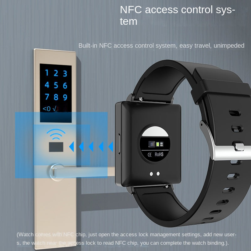 Montre connectée noire avec appels Bluetooth et bracelet en silicone