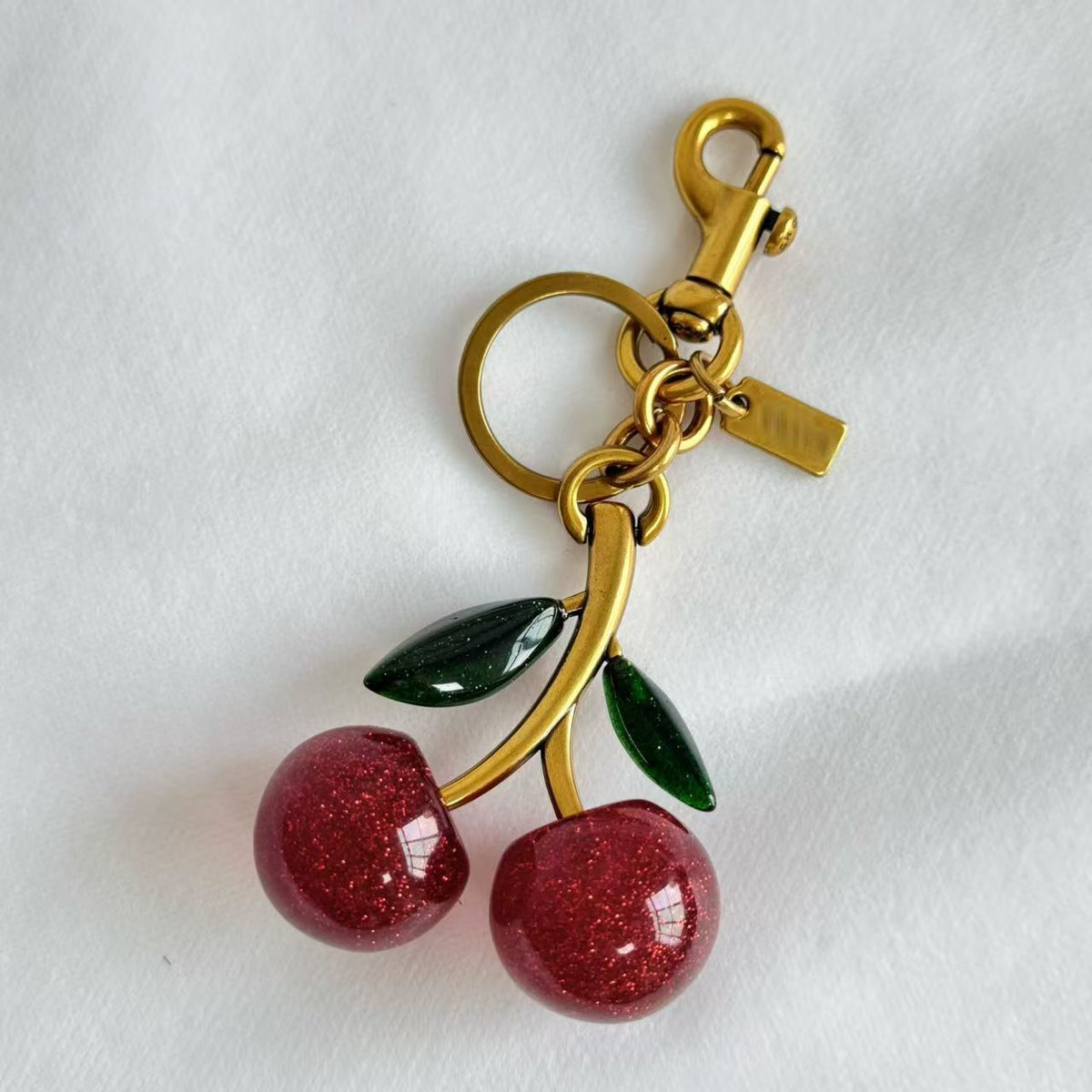 Porte-clés et bijou de sac à motif cerise