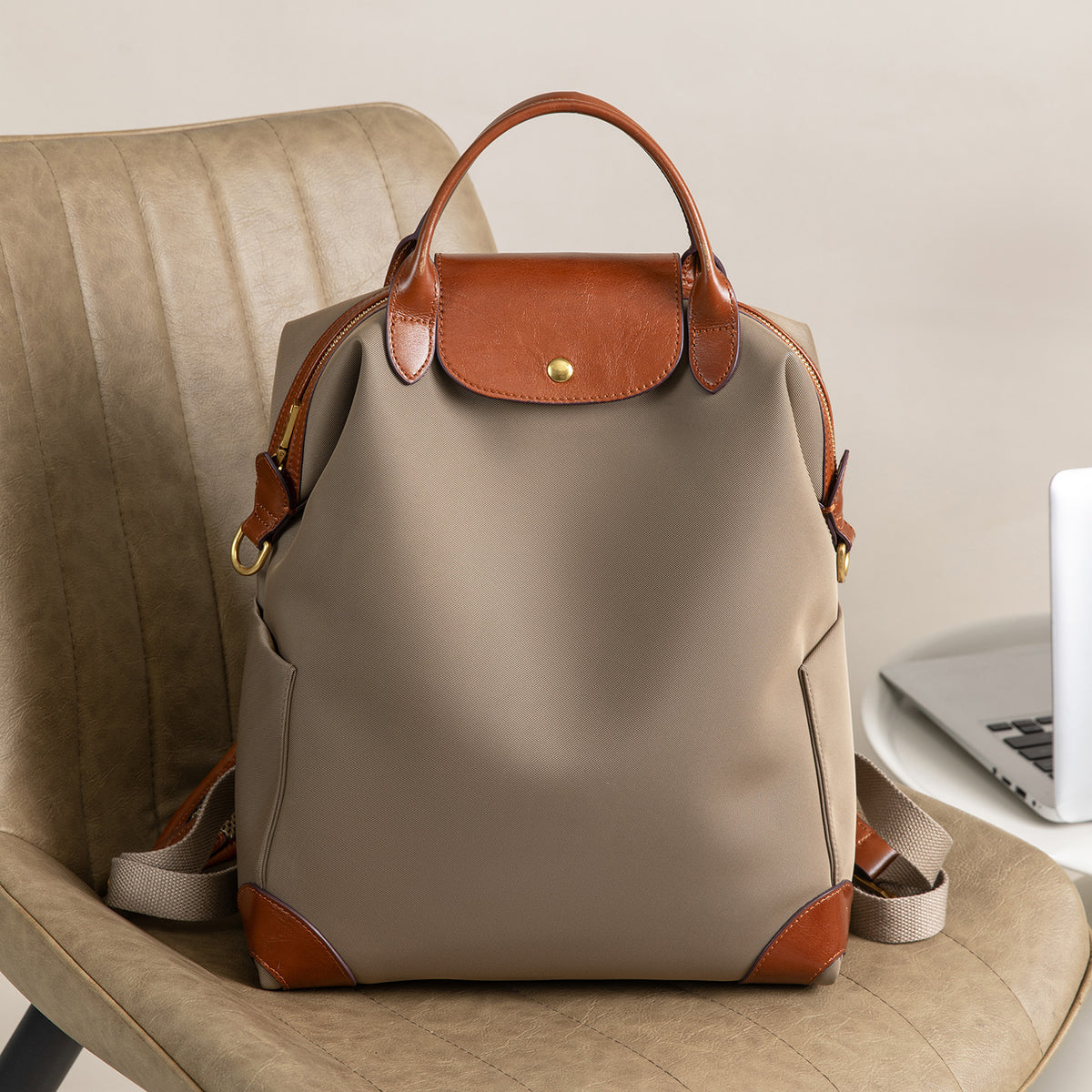 Sac à dos en nylon avec poches de rangement - BOSSOUASHOP