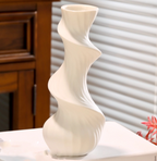 Vase décoratif blanc en céramique, hauteur 20 cm