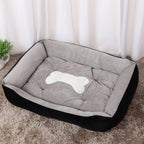 LIT EN PELUCHE IMPERMÉABLE POUR ANIMAUX DE COMPAGNIE