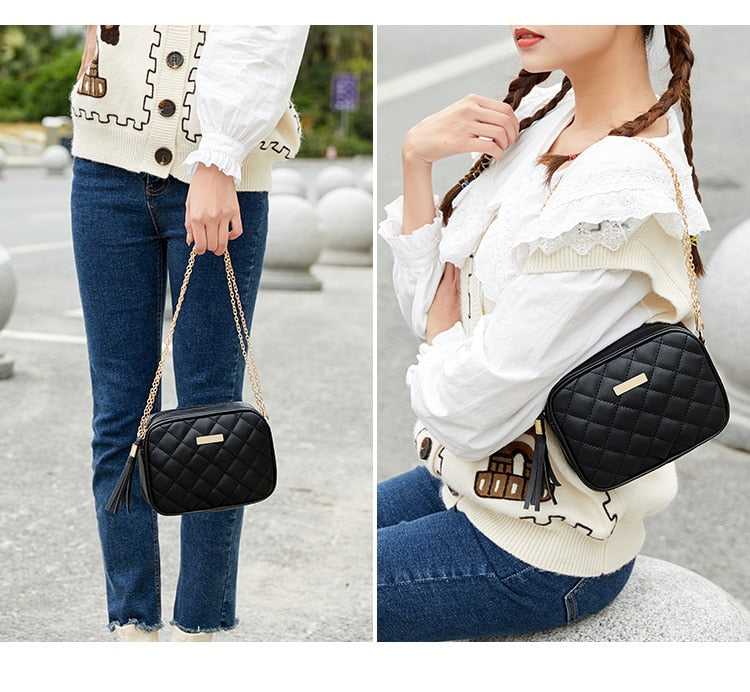 SMALL MESSENGER BAG WITH TASSELS
