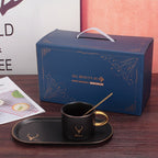 ENSEMBLE DE TASSES ET SOUCOUPES À CAFÉ AVEC BOÎTE CADEAU