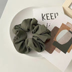 SCRUNCHIE EN SOIE FAIT A LA MAIN - BOSSOUASHOP