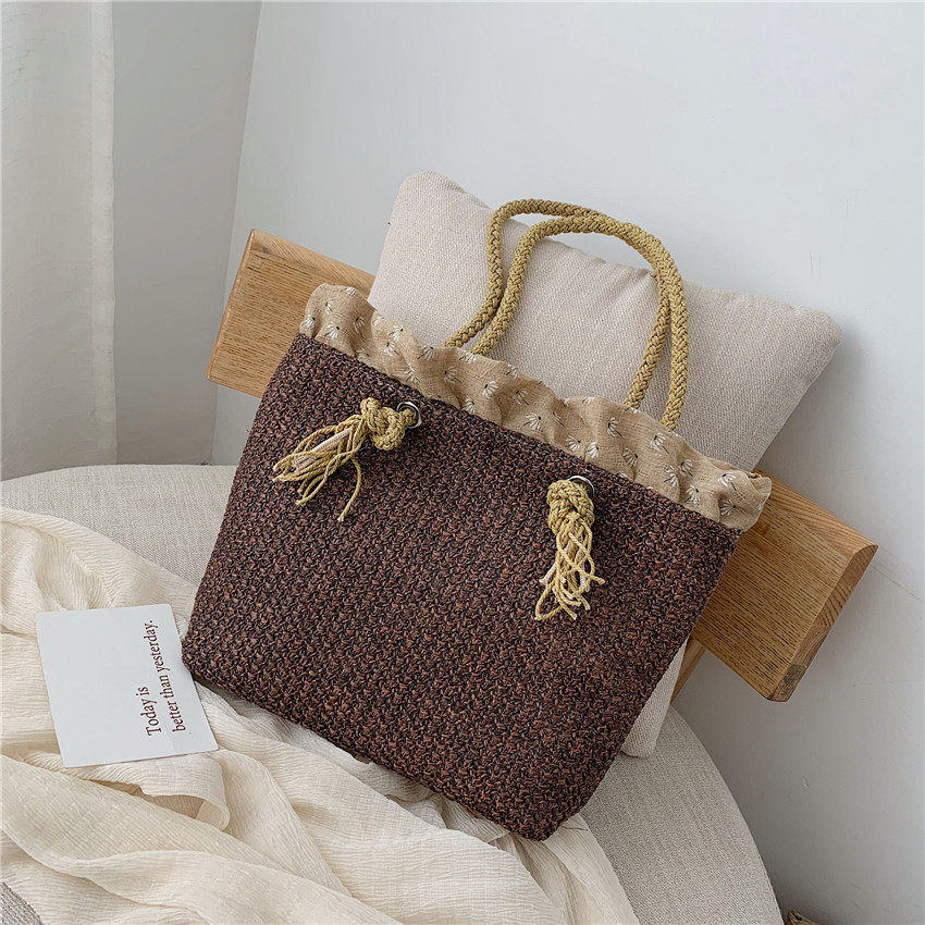 SAC À MAIN TISSÉ EN ROTIN