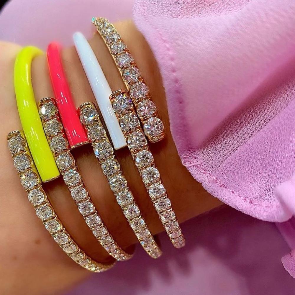 BRACELET OUVERT ET AJUSTÉ POUR FEMMES