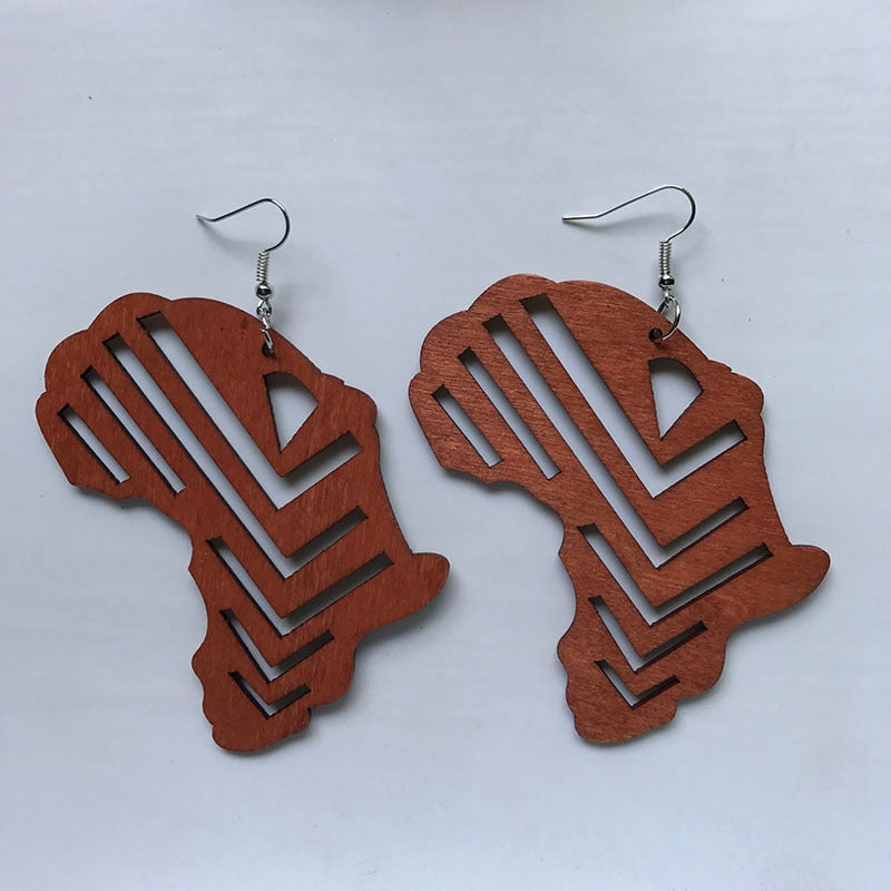 BOUCLES D'OREILLES EN BOIS EN FORME DE CŒUR