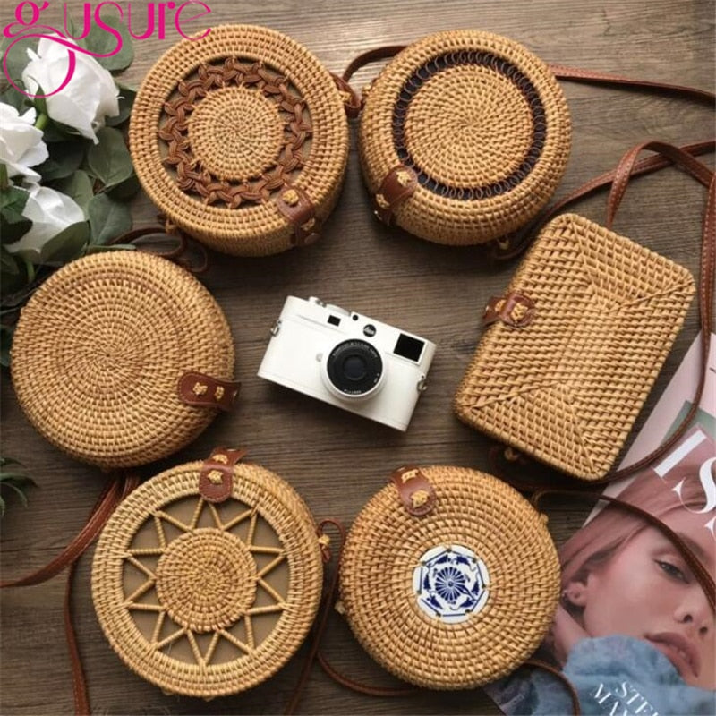 SAC À BANDOULIÈRE VINTAGE  EN ROTIN - BOSSOUASHOP