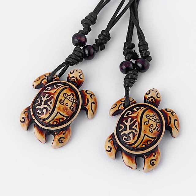 TRIBAL SEA TURTLE PENDANT