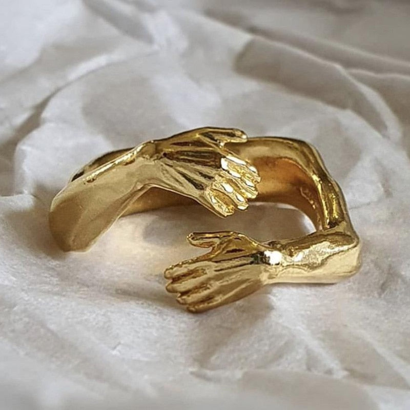 HUG RING