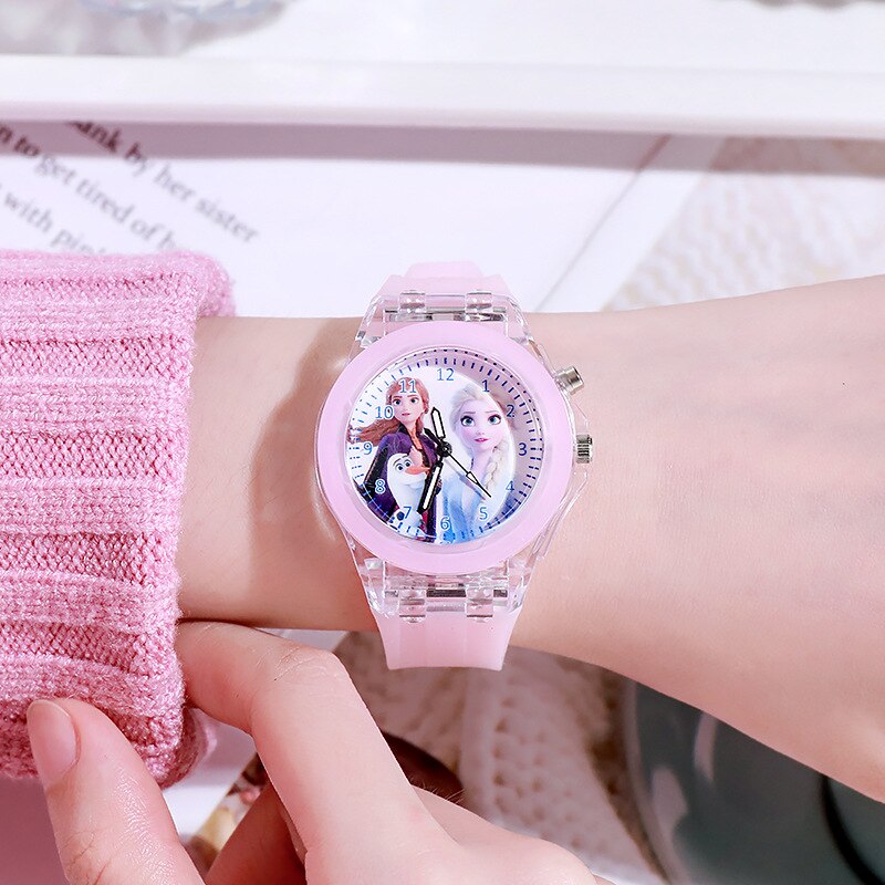 MONTRE LUMINEUSE DISNEY POUR ENFANTS
