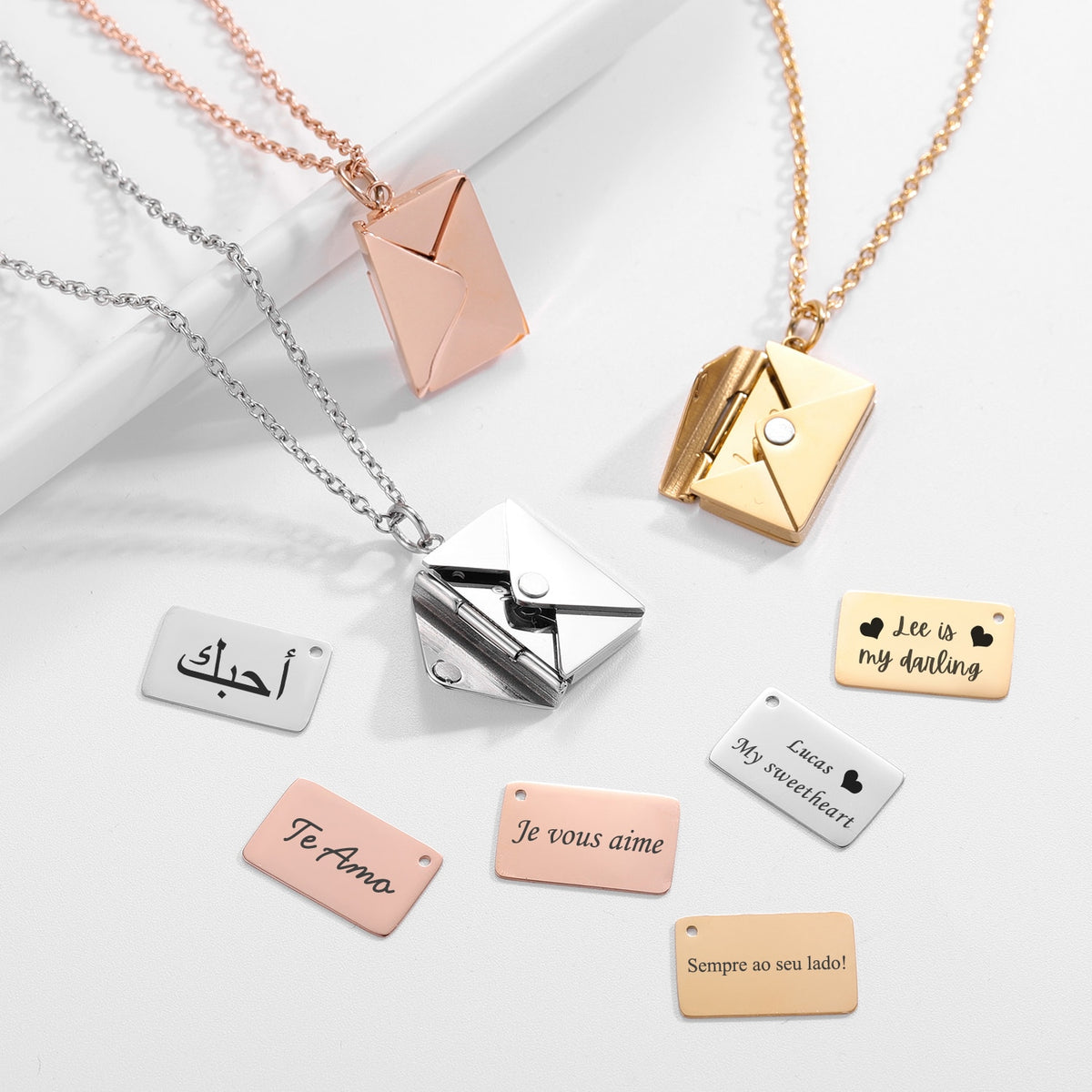 PENDENTIF  COLLIER ENVELOPPE