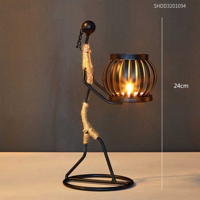 BOUGEOIR EN METAL