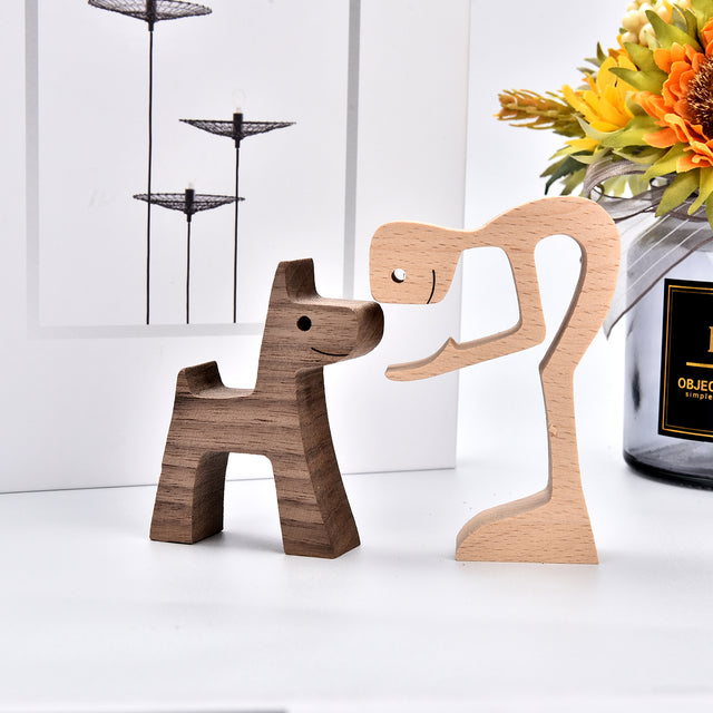 SCULPTURE DE CHIEN EN BOIS FAIT A LA MAIN
