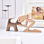 SCULPTURE DE CHIEN EN BOIS FAIT A LA MAIN