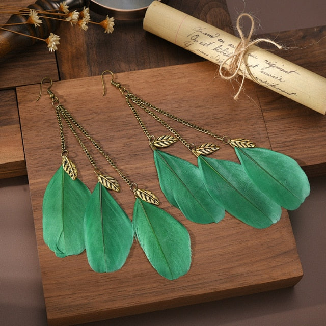 BOUCLES D'OREILLES BOHEMIENNES EN PLUMES - BOSSOUASHOP