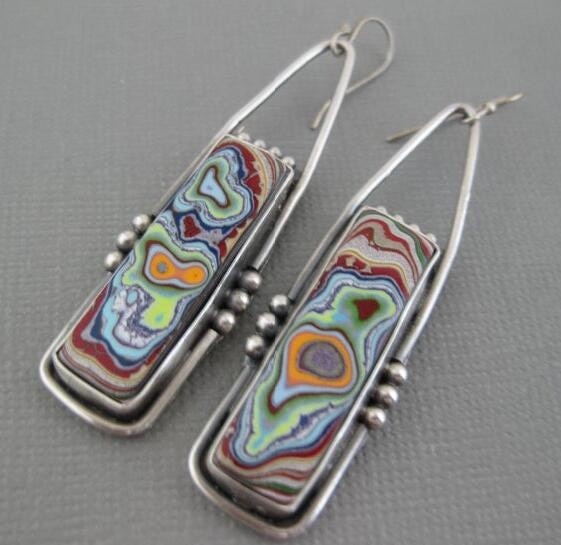 BOUCLES D'OREILLES 4 COULEURS - BOSSOUASHOP
